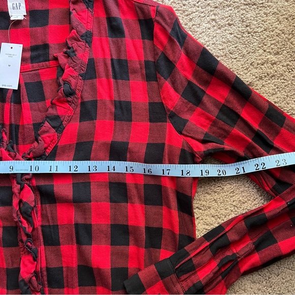 NWT Gap ruffle button down red buffalo check - Picture 7 of 8